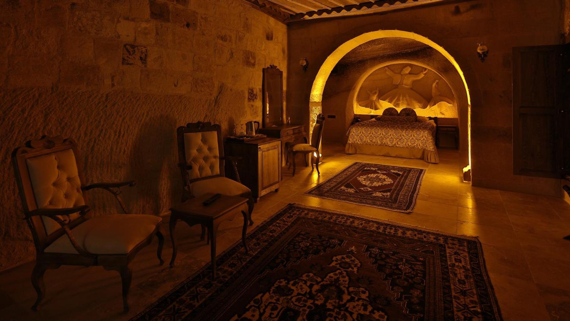 Phocas Cave Suites เกอเรเม ห้อง รูปภาพ