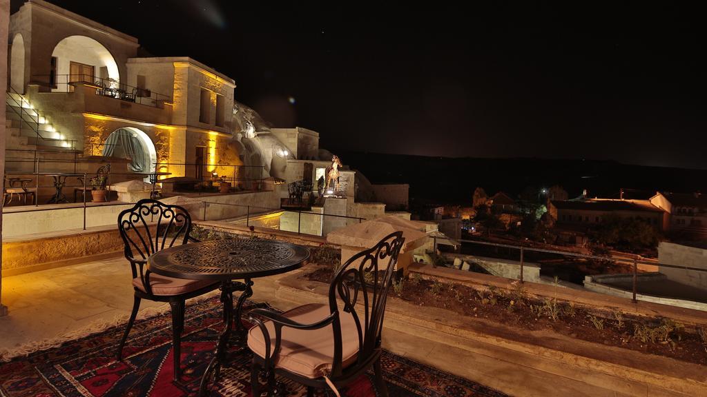 Phocas Cave Suites เกอเรเม ห้อง รูปภาพ