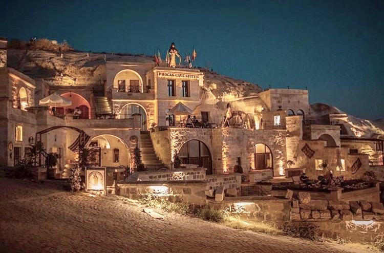 Phocas Cave Suites เกอเรเม ภายนอก รูปภาพ