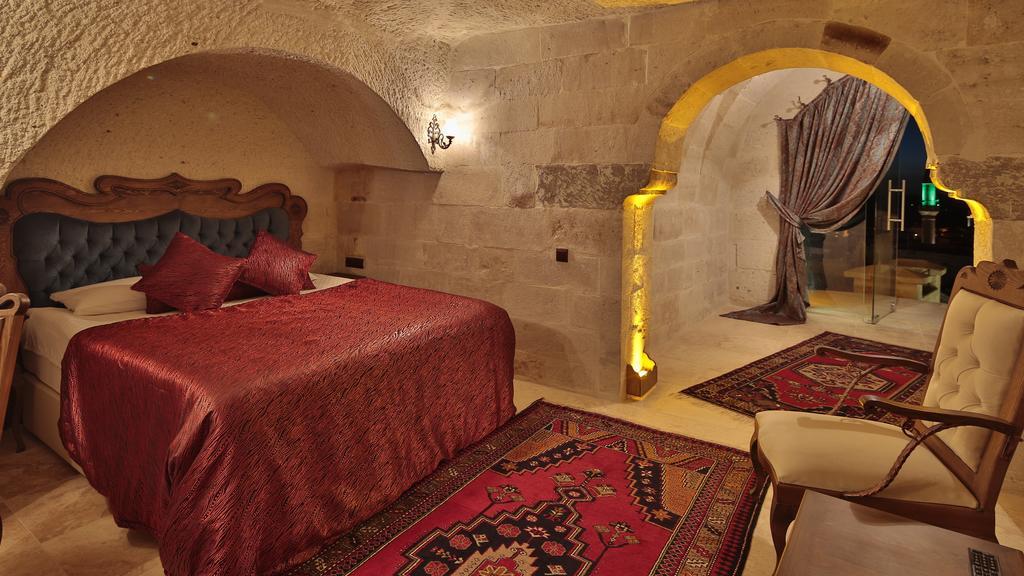 Phocas Cave Suites เกอเรเม ห้อง รูปภาพ